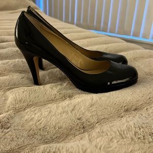 Joan and David stacked heal size 10